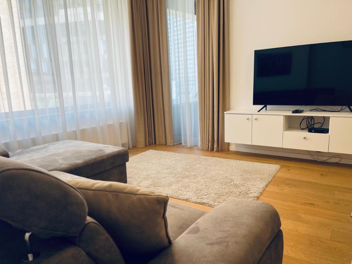Sag Sky Park Residence Free Parking And Wi-Fi Bratislava Bagian luar foto